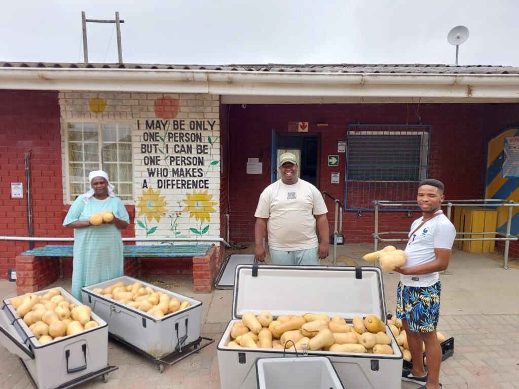 Butternuts being distributed in the Eastern Cape through Missionvale Care Centre